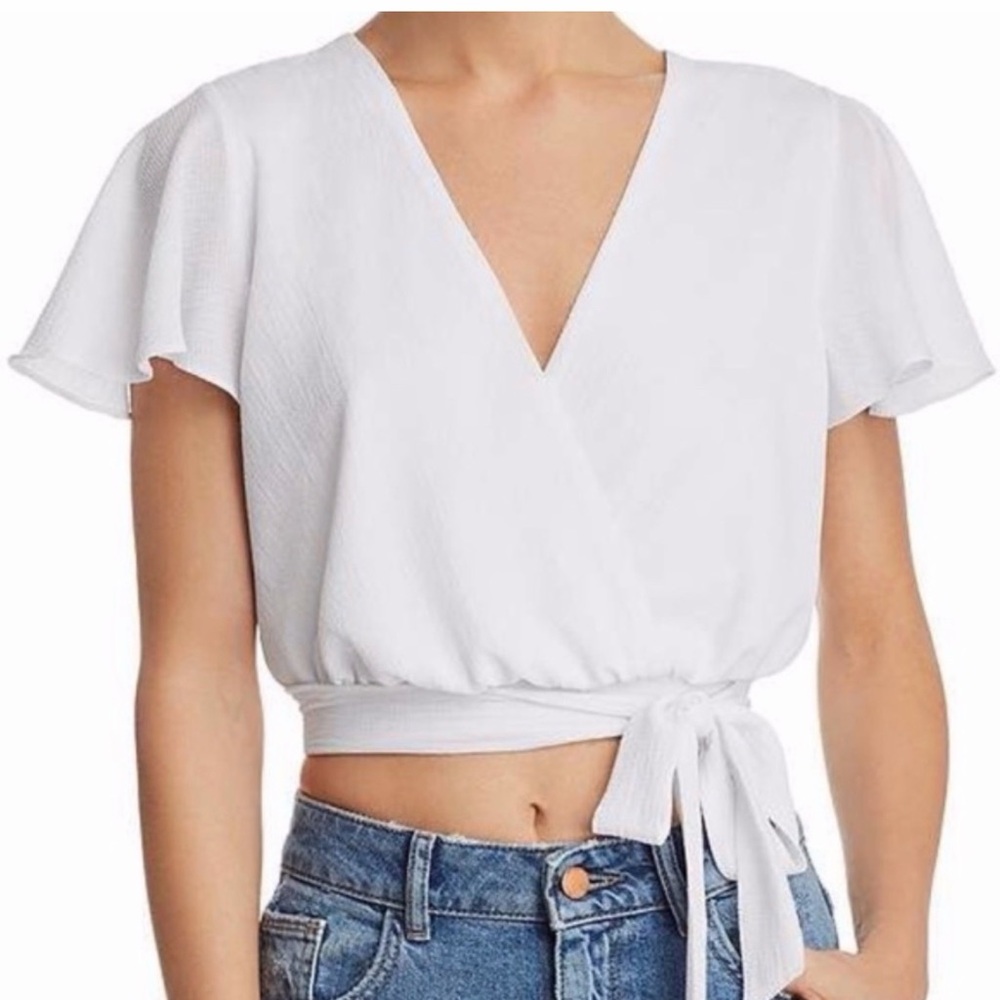 Aqua Women’s White Wrap Top crop v neck short sleeve XS
